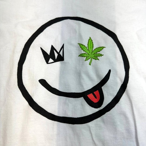 WEST COAST CURE SMILEY TEE WHITE SMILEY FACE WEED CROWN T SHIRT SIZE M - Picture 2 of 6